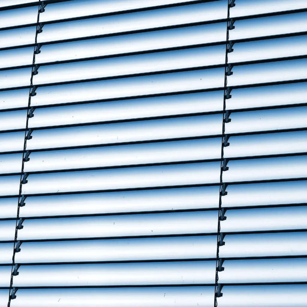 hlíníkové žaluzie