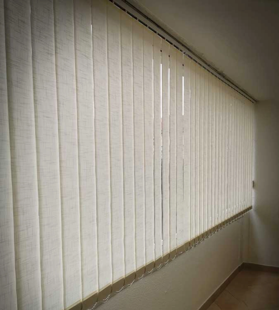 Vertikální žaluzie lodžie